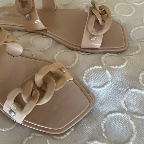 True Religion Fashion Sandals - Picture 1 of 7